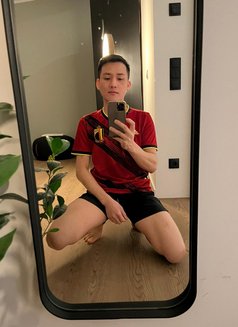 Toto - Male escort in Muscat Photo 3 of 14