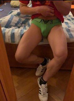 Toto - Male escort in Muscat Photo 8 of 14