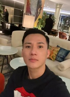 Toto - Male escort in Muscat Photo 14 of 14