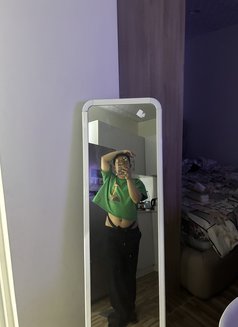Totsy - Male escort in Riyadh Photo 8 of 9