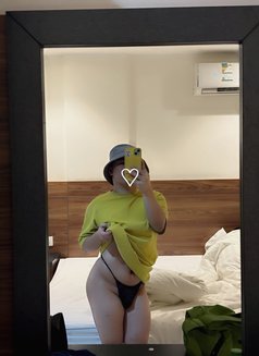 Totsy - Male escort in Riyadh Photo 13 of 15