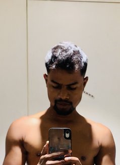 Toxic Raj - Male escort in Ho Chi Minh City Photo 1 of 1