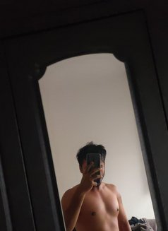 Toy Boy - Acompañantes masculino in Mumbai Photo 3 of 6