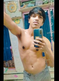 Toy Boy - Male escort in Mumbai Photo 2 of 6