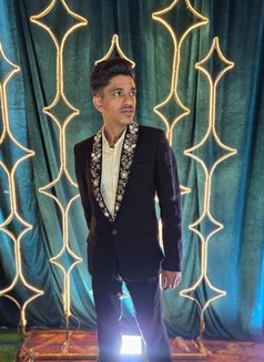 Toy Boy - Male escort in Mumbai Photo 4 of 6