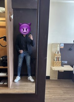 Toy Boy (Only for Fun) - Acompañantes masculino in Mumbai Photo 2 of 2