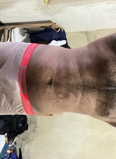 Toy Boy Yoshitha - Male escort in Colombo Photo 5 of 9