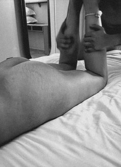 Toy of Joy - Male escort in Dubai Photo 7 of 8