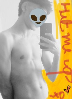 TOYBOY.KTM - Male escort in Kathmandu Photo 3 of 5
