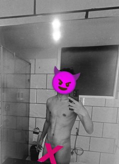 Toyboy - Male escort in Kathmandu Photo 2 of 3