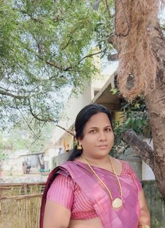 Trabsexual Chennai Vadapalni - Transsexual escort in Chennai Photo 6 of 6