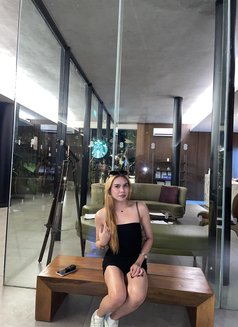 Tracey Ashanti - Transsexual escort in Manila Photo 2 of 5