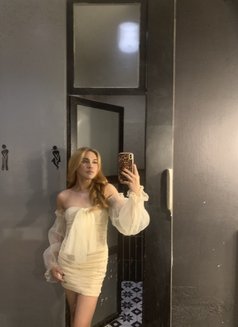 Tracey Ashanti - Transsexual escort in Manila Photo 5 of 5