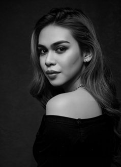 Tracey Maureen - Acompañantes transexual in Manila Photo 3 of 10