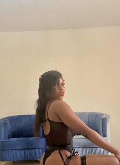Tracy anal fuck - puta in Muscat Photo 7 of 9