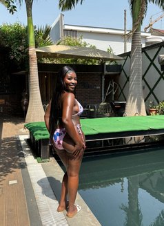 Tracy Anna - puta in Abidjan Photo 2 of 4