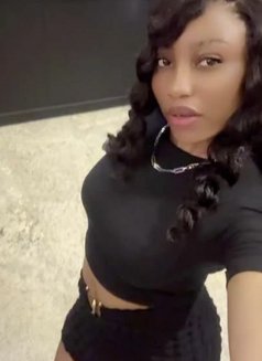 Tracy - escort in Accra Photo 3 of 3