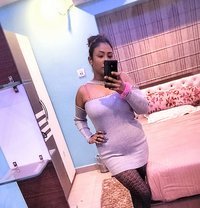 Tracy - puta in Kolkata