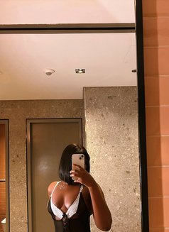 Tracy - escort in Dubai Photo 4 of 4