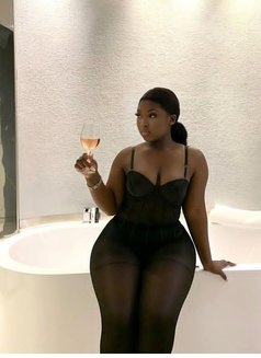 Tracy, New in Ludhiana - escort in Ludhiana Photo 3 of 4