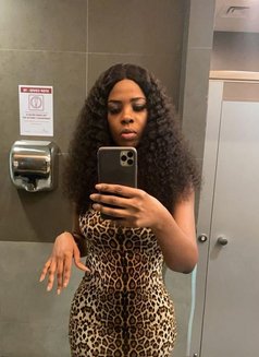 Tracy - Masajista in Accra Photo 3 of 5