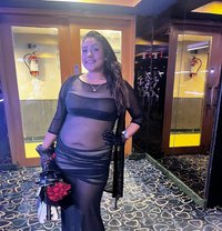 Tracy Walter - puta in Kolkata