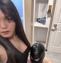 Online/Realtime available 24/7 - Transsexual escort in Manila