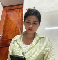Trang Full Service (Cuộc Gọi Video) - puta in Mumbai