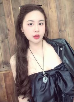 Trang - escort in Phu Quoc Photo 2 of 5