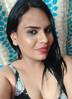 Tranny Chennai Porur Akshi - Acompañantes transexual in Chennai Photo 1 of 4