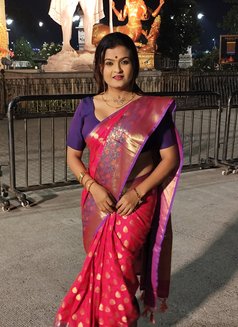 Trans Aashu24 - Acompañantes transexual in Pune Photo 6 of 6