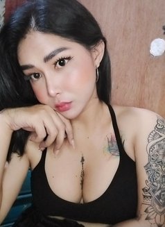 TRANS CHENN (Meet&Camshow) - Transsexual escort in Makati City Photo 6 of 30