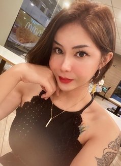 TRANS CHENN (Meet&Camshow) - Transsexual escort in Makati City Photo 29 of 30