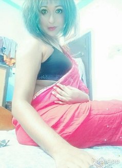 Trans Escort in Dirty Sex Chat Phone Sex - Transsexual escort in Bangalore Photo 5 of 5