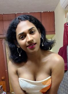 Trans Escort - Transsexual escort in Bangalore Photo 2 of 4