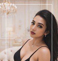 Trans Felixia Exclusive Companion - Transsexual escort in Jakarta