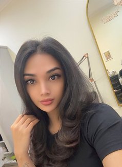 Trans Felixia Exclusive Companion - Transsexual escort in Jakarta Photo 4 of 7