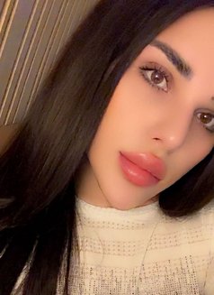 لبنانية 🇱🇧 ملكة Trans Glamour 🫦 - Transsexual escort in Riyadh Photo 12 of 13