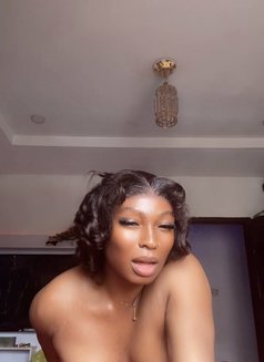 Trans Goddess - Transsexual escort in Enugu Photo 5 of 8
