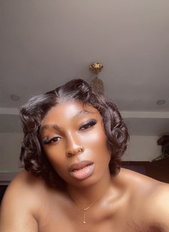 Trans Goddess - Transsexual escort in Enugu Photo 6 of 8
