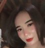 Trans Hot Ind - Transsexual escort in Jakarta Photo 1 of 16