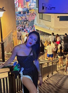 Trans-Hottie Trinitykkk - Acompañantes transexual in Hong Kong Photo 30 of 30