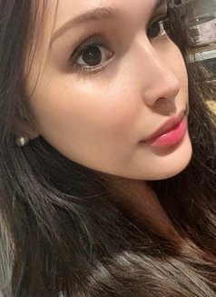 Trans Jade - Transsexual escort in Manila Photo 6 of 7