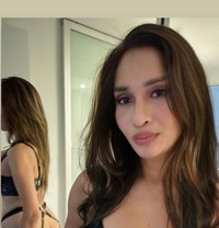 Trans Natalia Hawaiian Australian - Transsexual escort in Sydney