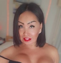 Trans Nathalia - Transsexual escort in Cannes
