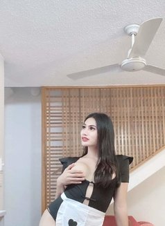 BIG BOOBS AND ANAL GIRL - Transsexual escort in Hong Kong Photo 7 of 9