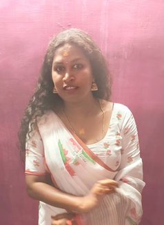 Trans Queen Sathya Priya Coimbatore - Acompañantes transexual in Coimbatore Photo 3 of 3