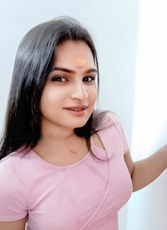 Trans Queen Shana 22 Madiwala Here - Transsexual escort in Bangalore Photo 2 of 4