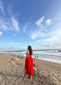TRANS SUPERSTAR TOP AND BOTTOM BALI - Transsexual escort in Bali Photo 29 of 30