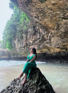 TRANS SUPERSTAR TOP AND BOTTOM BALI - Transsexual escort in Bali Photo 30 of 30